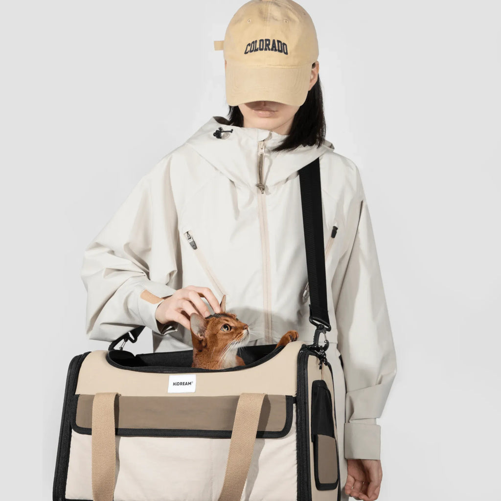 HiDream flyggodkänd transportväska på axeln