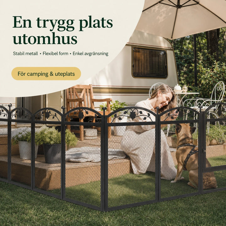 Valphage med dörr utomhus - Djurslottet